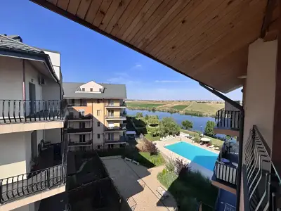 Apartament inchiriere Stefanestii de Jos Ilfov vedere piscina